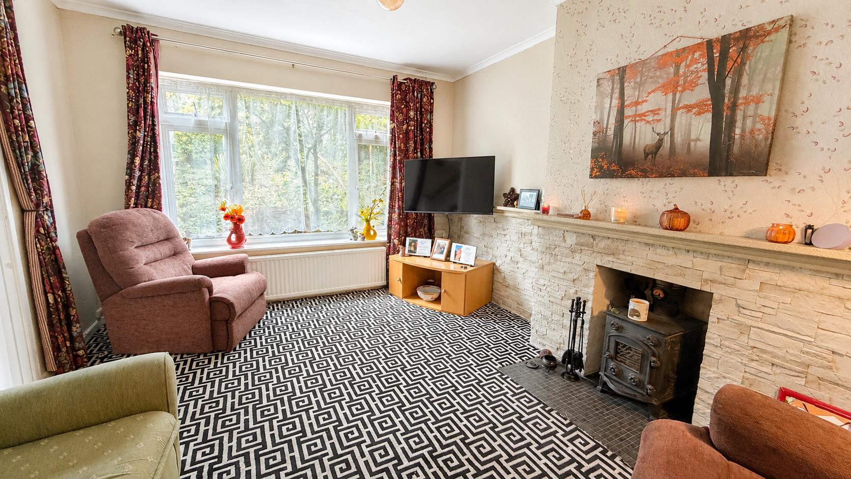 3 bed property in Fairstone Close, Hastings